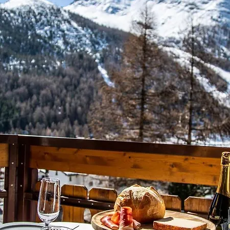 Chateau Penthouse Saas Fee